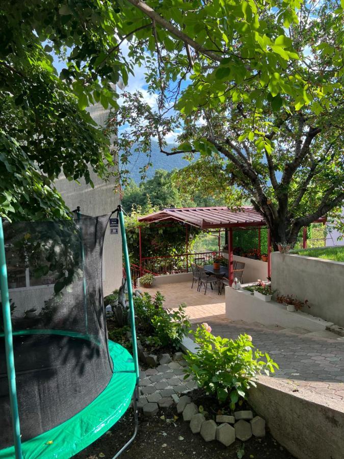 Apartament Green Valley Omiš Extérieur photo