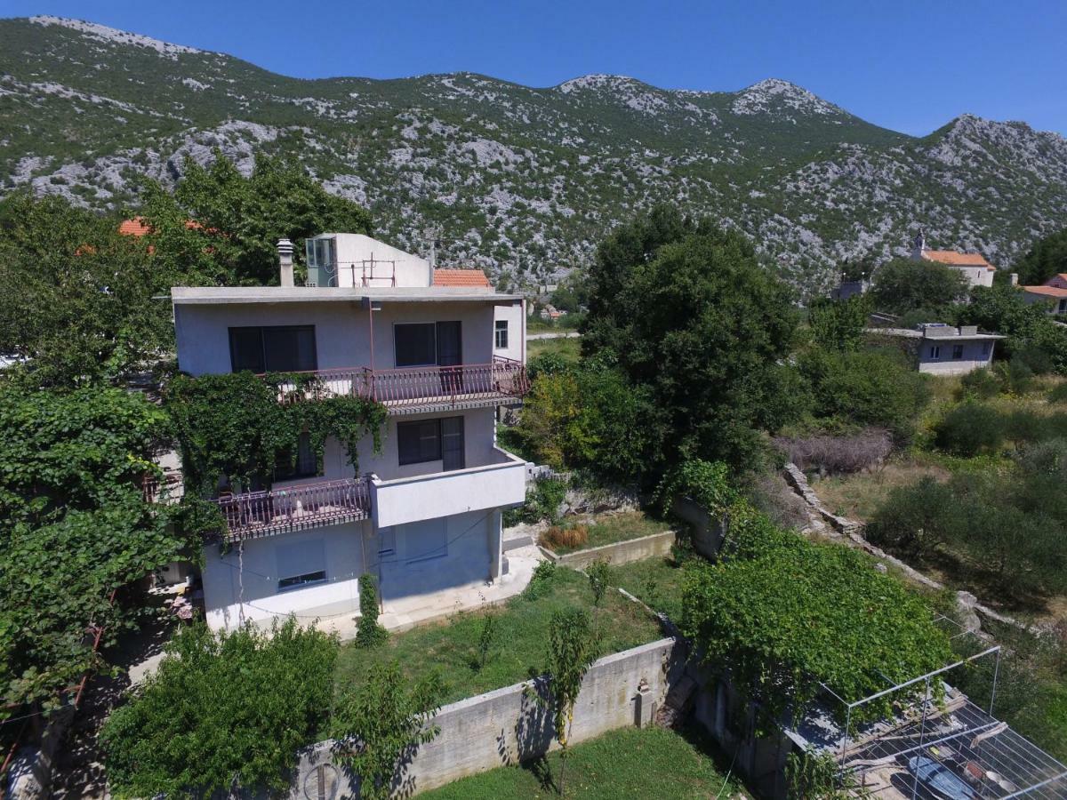 Apartament Green Valley Omiš Extérieur photo