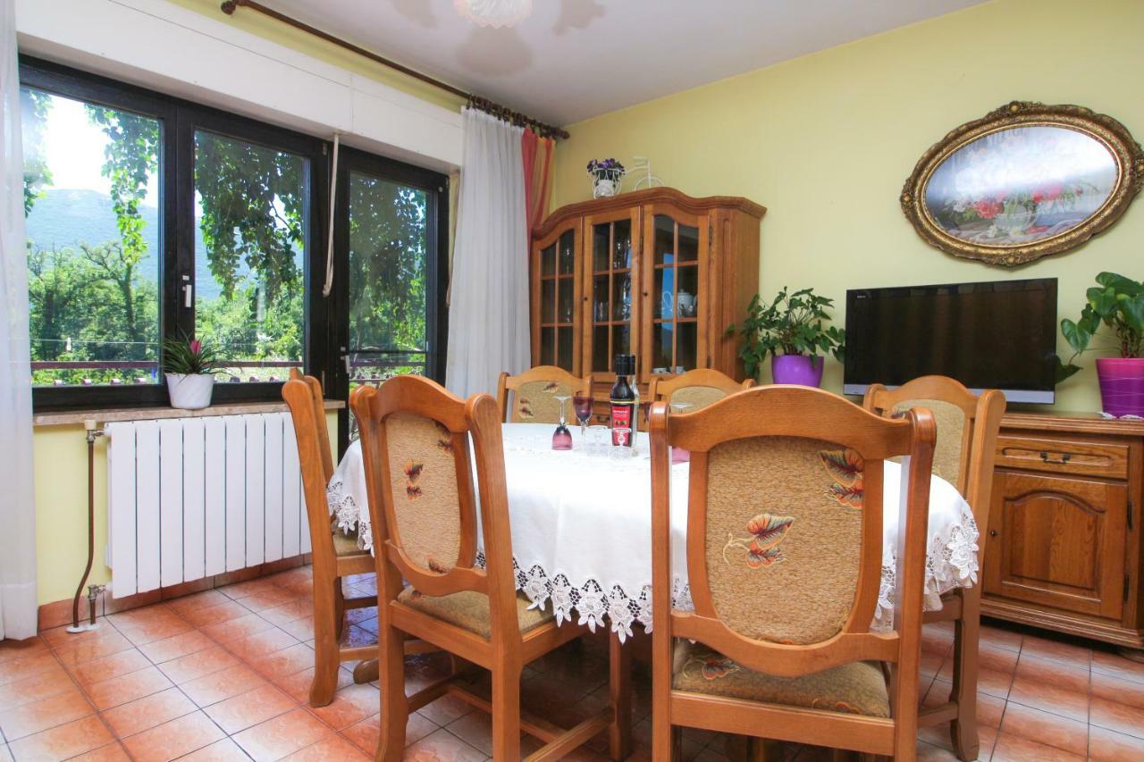 Apartament Green Valley Omiš Extérieur photo