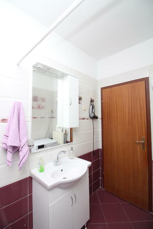 Apartament Green Valley Omiš Extérieur photo